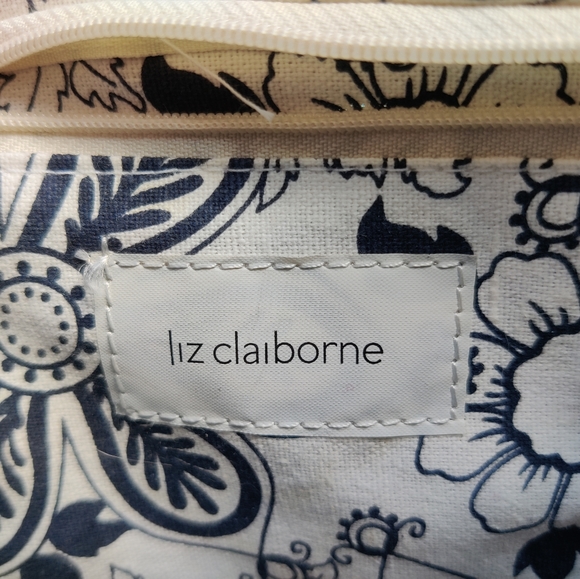 COPY - Liz Claiborne straw handbag - Picture 3 of 6